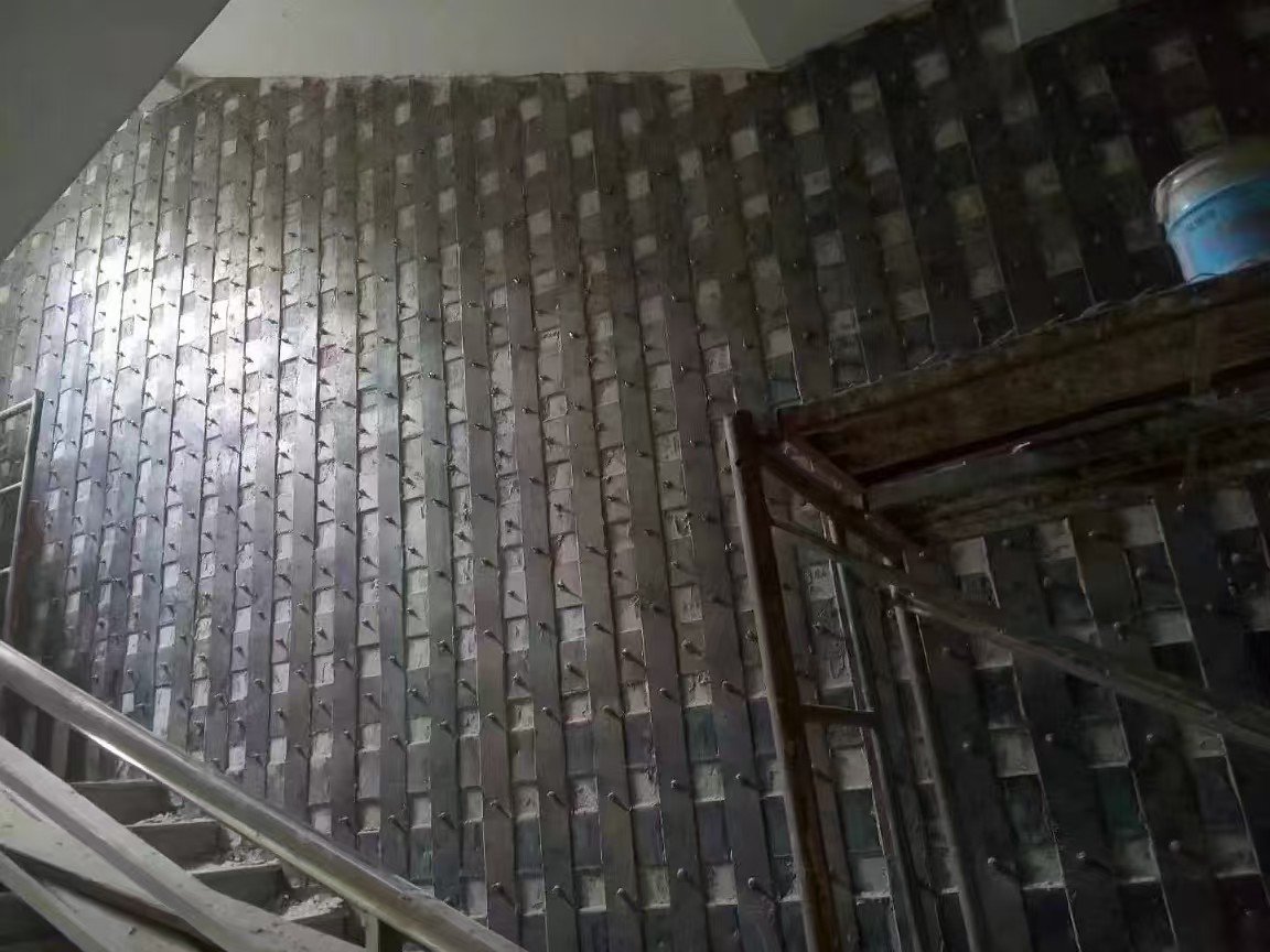 阿克苏粘钢加固与包钢加固的区别